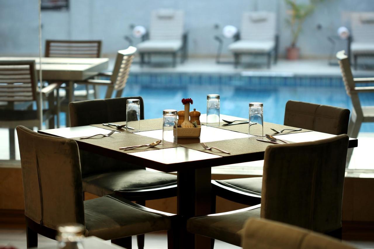 Resort The Lohias, Goa Candolim Exterior foto