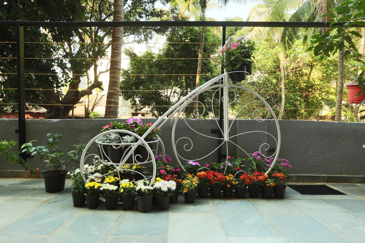 Resort The Lohias, Goa Candolim Exterior foto
